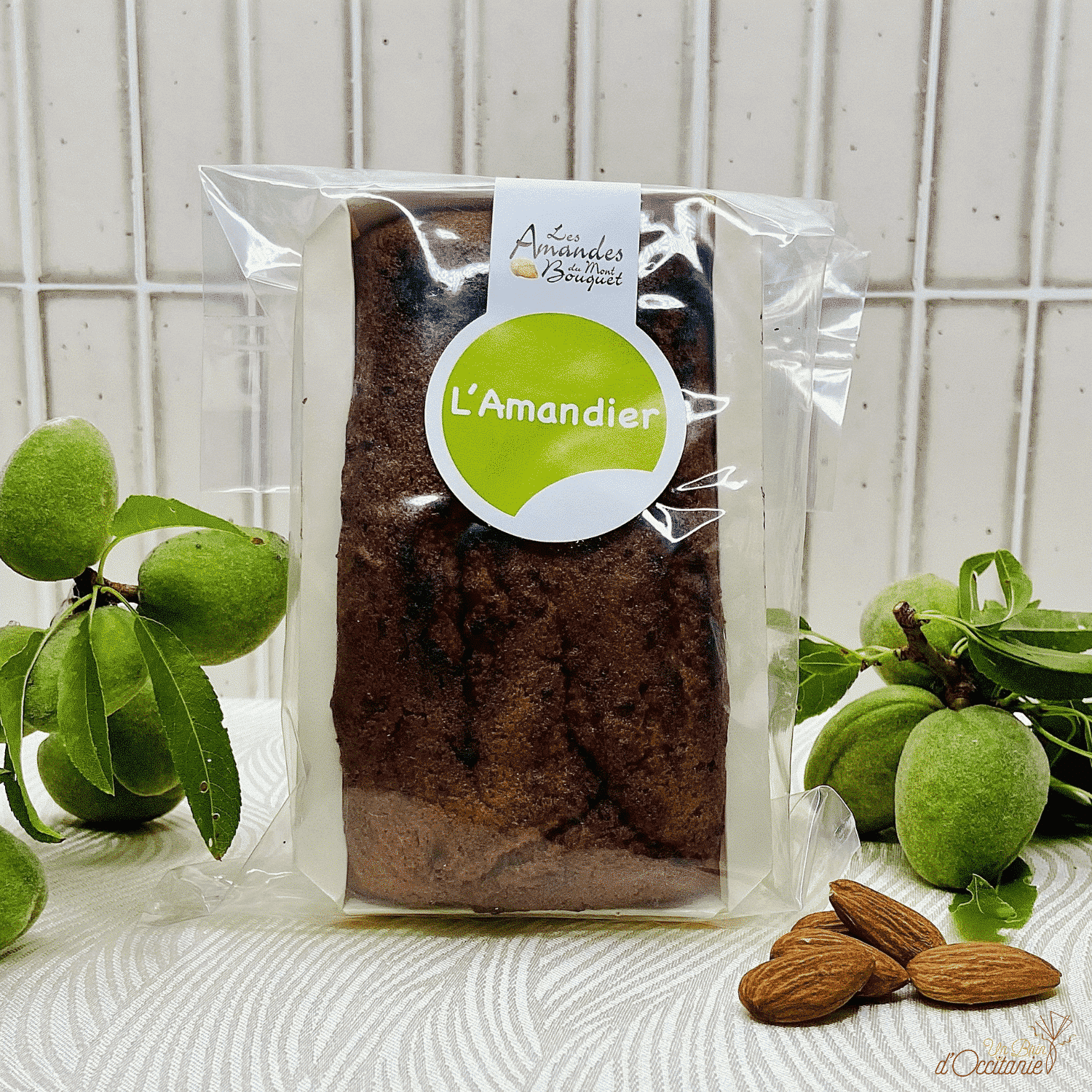 l'amandier gâteau moelleux aux amandes de Mont Bouquet