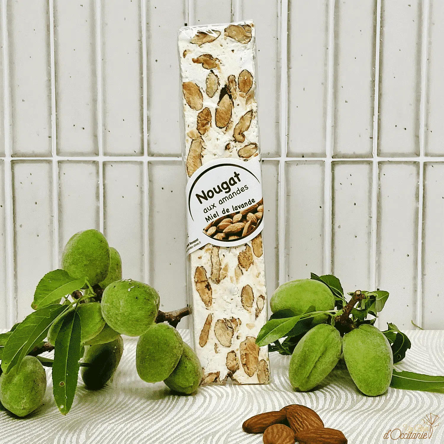 nougat blanc aux amandes de Mont Bouquet et au miel de lavande